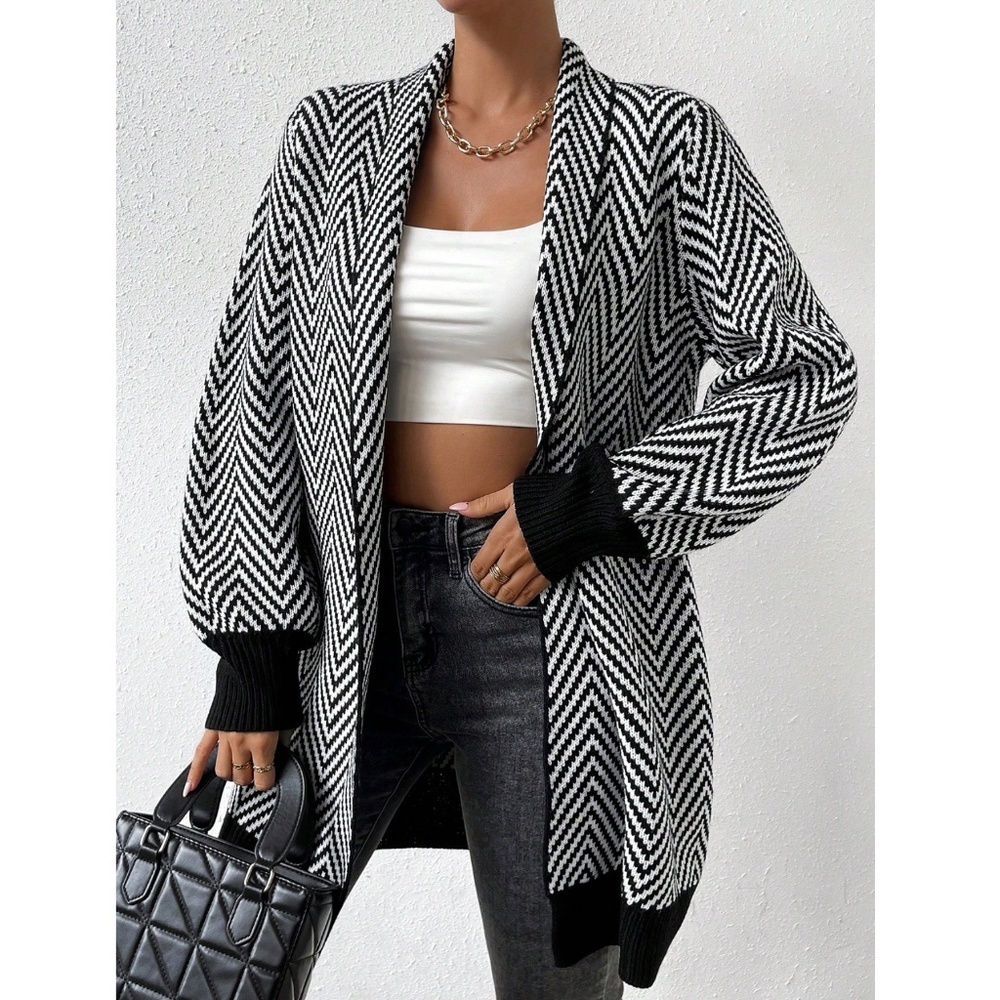 Knit Chevron Open Cardigan Bishop Sleeves Hip Length Black & White